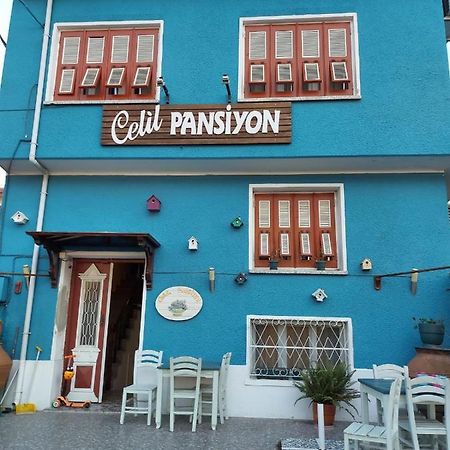 Celil Pansiyon Ayvalı 外观 照片