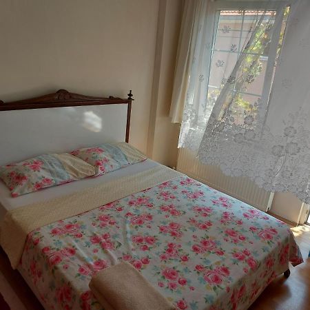 Celil Pansiyon Ayvalı 外观 照片